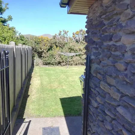 度假居 Holiday Home Dingle